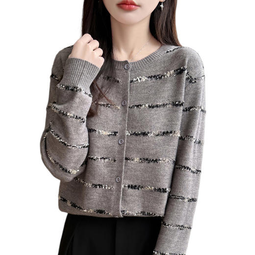 百媚生 小香风条纹薄款针织开衫纽扣毛衣NJR2-2188-37 商品图4