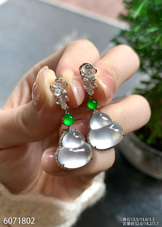 6071802，葫芦耳坠。具体价格微信咨询 商品图1