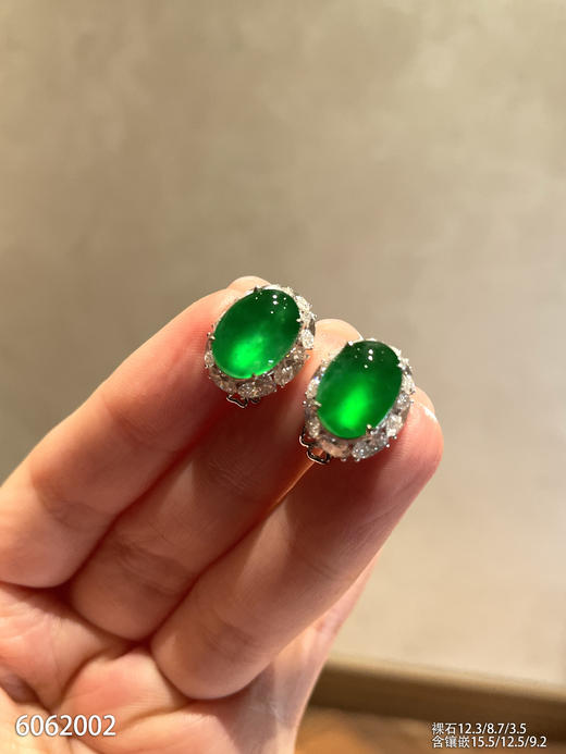 6062002、蛋面耳坠。具体价格微信咨询 商品图2