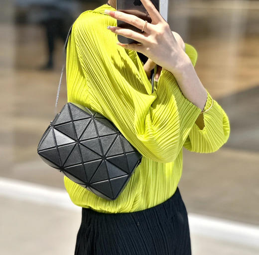 ISSEY"MIYAKE三宅丘比特小方包斜挎包 商品图4