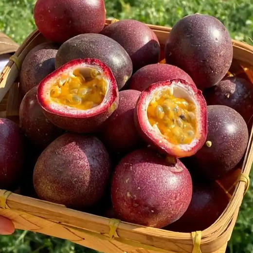 石家庄优选仓库速达，蜜桃百香果，颗粒饱满，果香馥郁，阵阵沁人心脾的香味，净重3斤散装（13-16枚） 商品图1