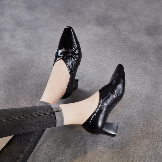 雀说 头层牛皮尖头真皮中跟小皮鞋法式粗跟单鞋女ZM269069 商品图2