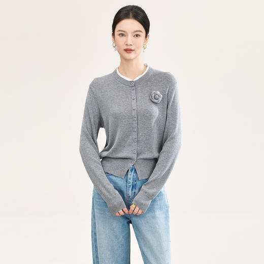 早春款绢丝羊毛细坑条针织衫，简约知性玫瑰花设计休闲上装WLZD2601104 商品图2