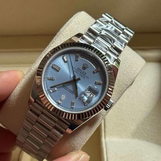 【女神节专享福利】劳力士DD星期日历型当中最奢华低调的一款冰蓝盘铂金腕表40mm表径瑞士机芯 商品图4