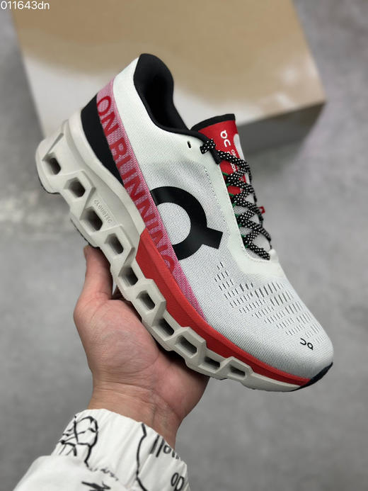 春季特惠💰330 On/昂跑 CloudMonster Hyper 2 PLS TL 户外街头机能风跑步鞋 商品图0