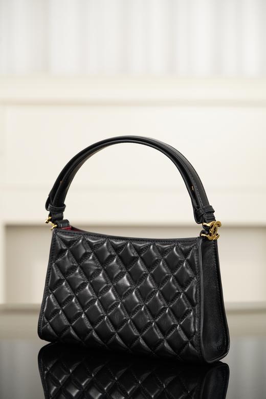 香奈儿26X 圣诞限定HOBO 腋下包 商品图3