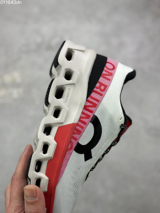 春季特惠💰330 On/昂跑 CloudMonster Hyper 2 PLS TL 户外街头机能风跑步鞋 商品图5