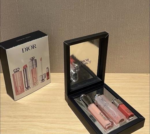 女神节福利【Dior Addict迪奥唇部护理三件套】经典001变色润唇膏自动透出自然粉嫩感，不化妆出门也能气色超好，001丰唇蜜含玻尿酸，涂完秒变嘟嘟玻璃唇 商品图2