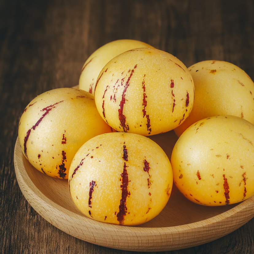 石家庄优选仓库速达，七彩人参果，树上自然熟，口感清甜，奶味香浓，汁水清甜，满口爆汁！单果50-80g/颗，家庭装5斤/8斤装