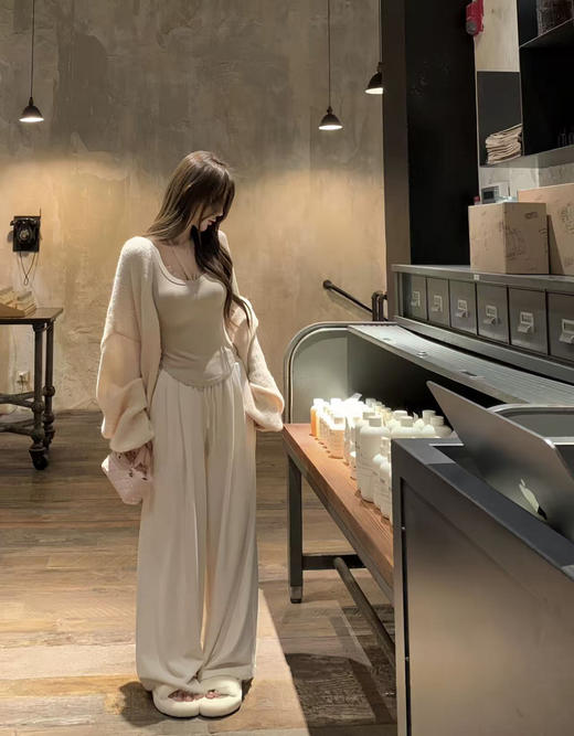 【慵懒糯米山本裤】面料好，用料也足，这糯米裤也太软糯了吧，面料具有极佳的柔软度和微弹力，不会一拉就变形 商品图4