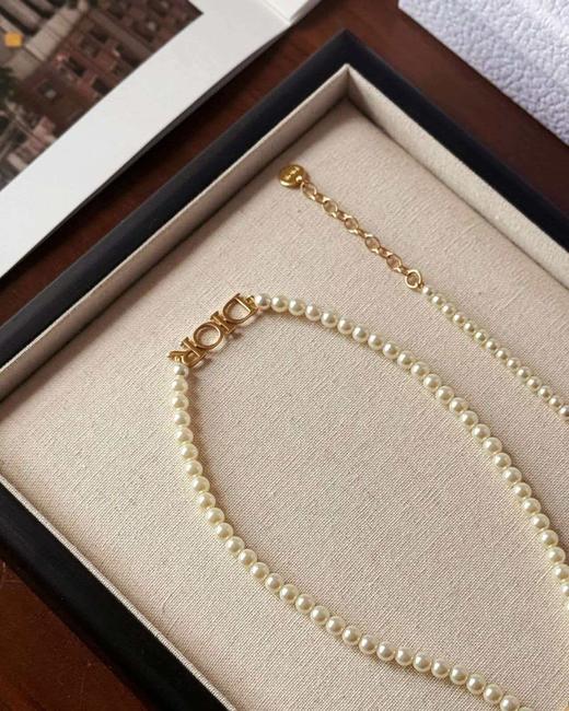 【女神节专享福利】DIOR 字母吊坠 施华洛世奇珍珠项链～ 商品图4