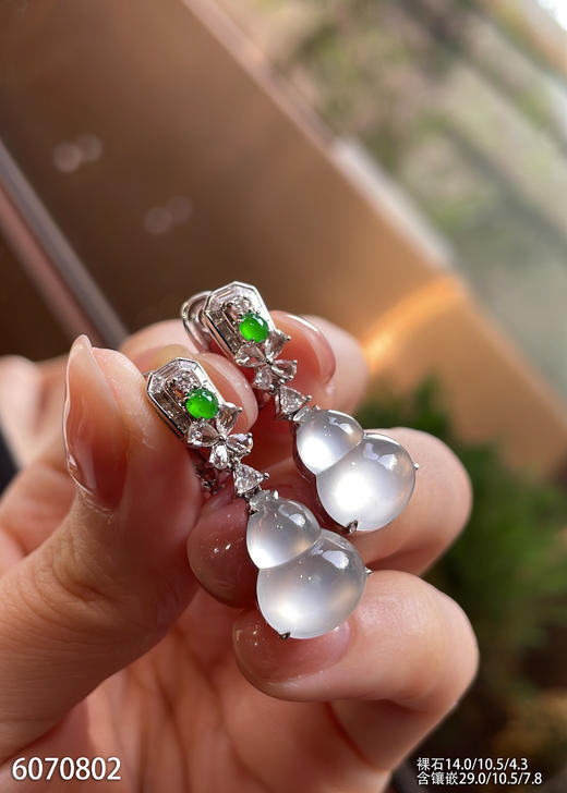 6070802、葫芦耳坠。具体价格微信咨询 商品图2