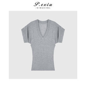 03-2潘依绣丁丁宠粉百搭显瘦小众蝙蝠袖V领T恤Q7983