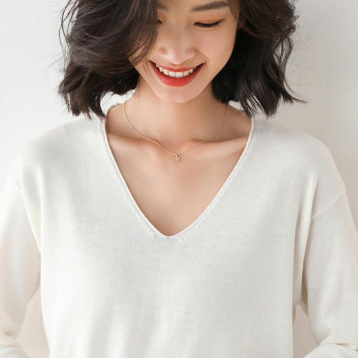【拍2件一起付款！79元买1送1 卷边圆领V领针织衫】早秋新款卷边圆V领 宽松洋气针织衫 减龄显瘦打底衫 商品图11