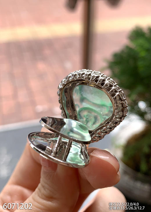 6071202，佛公吊坠。具体价格微信咨询 商品图3