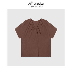 03-2潘依绣丁丁宠粉减龄俏皮松弛感V领短袖T恤Q2031