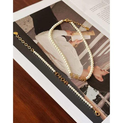 【女神节专享福利】DIOR 字母吊坠 施华洛世奇珍珠项链～ 商品图1