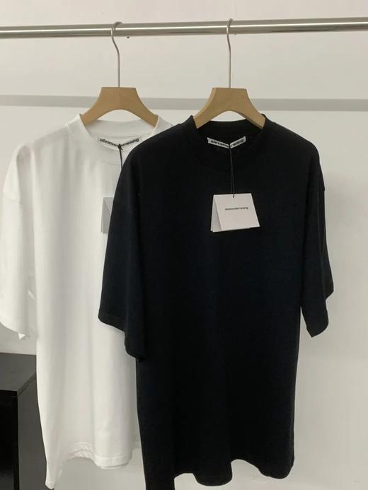 @lexander 26ss早春高级极简小字母刺绣T恤 商品图2