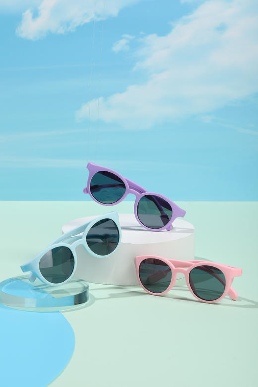 🌸【出游好搭子】品牌直发，🔺mamoru葵儿童太阳镜 😎出游不拍晒，让孩子光彩照人！mamoru葵儿童太阳镜。 为您的孩子提供最佳的保护！ 商品图3