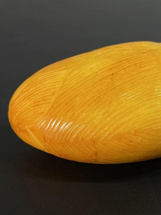 籽料金沁白玉原石竹笋形把玩件，顺丰包邮 商品图13