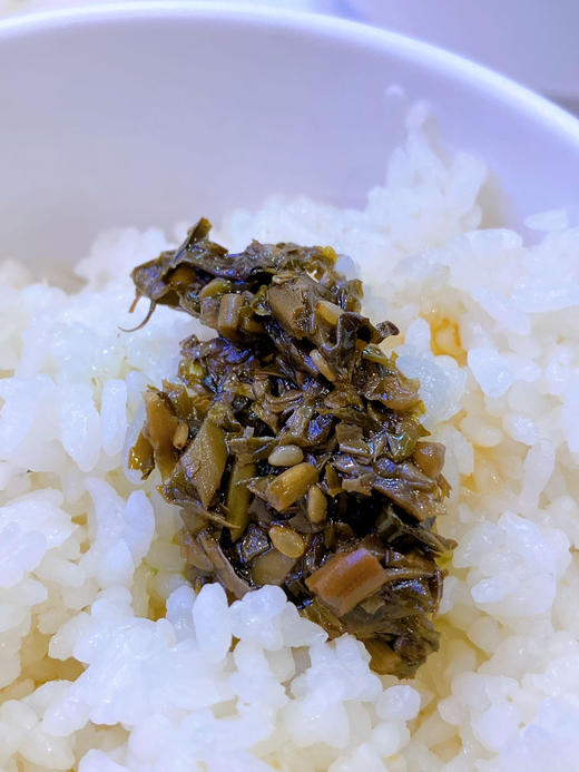 【鲁中小将 原味香椿酱】，只需19.9💰4瓶带回家❗️头茬香椿嫩芽制作🌱拌饭拌面夹馍❗️ 商品图2