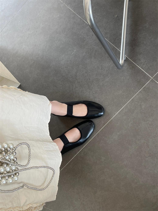 泉州女鞋 赫本风芭蕾舞小单鞋 商品图2