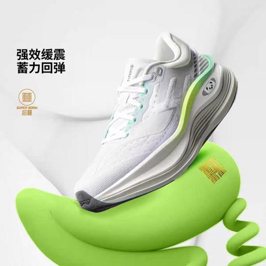 李宁越影5 PRO女子反光轻量高回弹缓震保护跑鞋ARHV014 商品图2