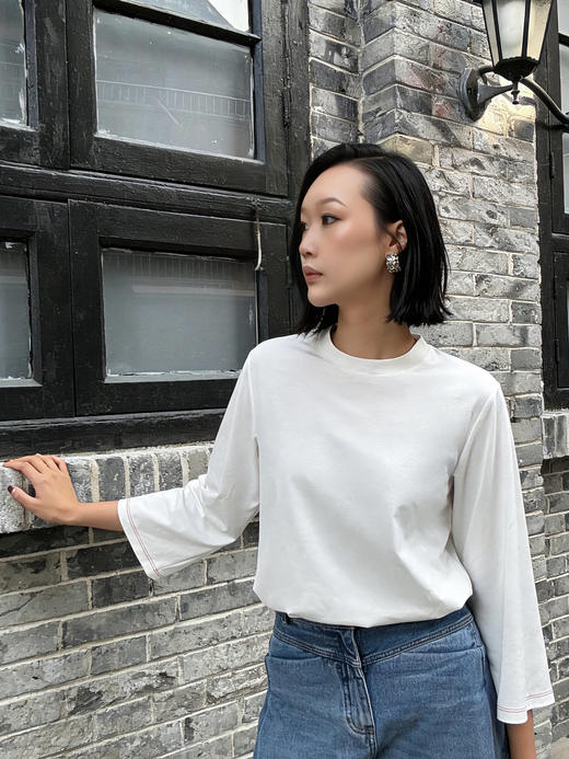 【穿不腻的白月光】噢蜜ooomeooo持久如新下摆开衩T“限时赠送真丝丝巾” 商品图8