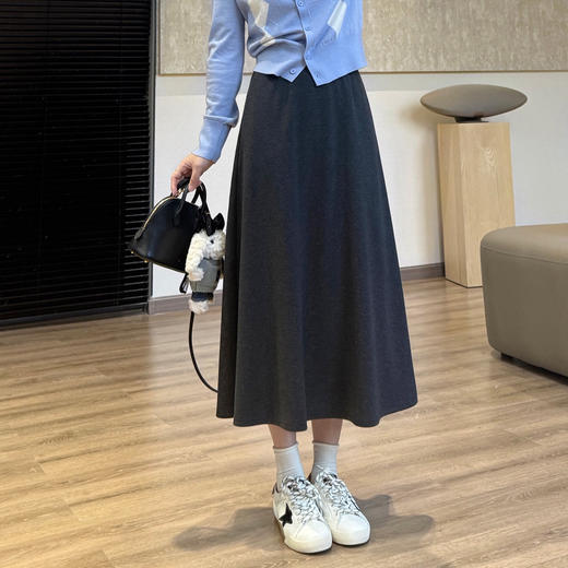 YAW8840羊毛半身裙 商品图2