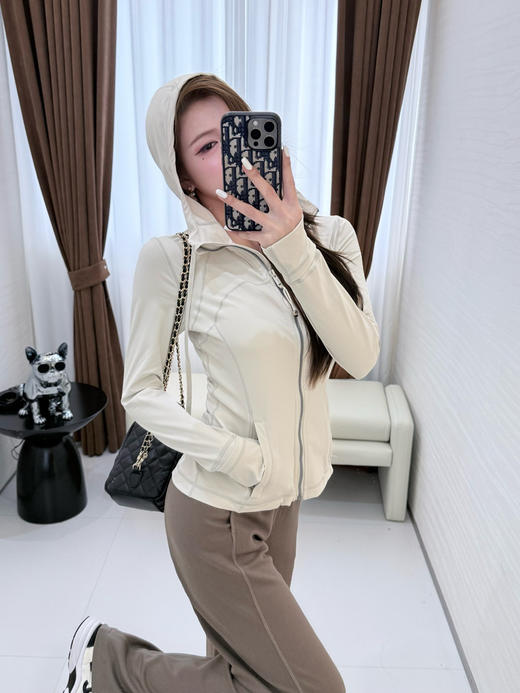 39-4  LU连帽女士外套 商品图8