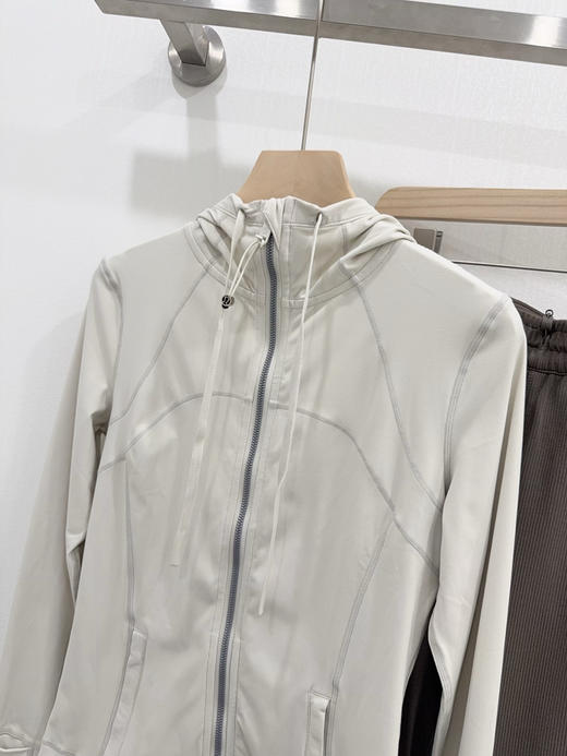 39-4  LU连帽女士外套 商品图14