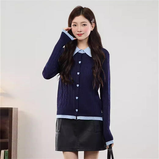 西遇拼接假两件针织外套女2026春季新款翻领麻花爱心纽扣毛衣开衫SS060074 商品图2