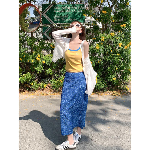 <曾小咸推荐>甜辣妹撞色修身吊带背心女夏【预售款，预计3-15天！！】 商品图1