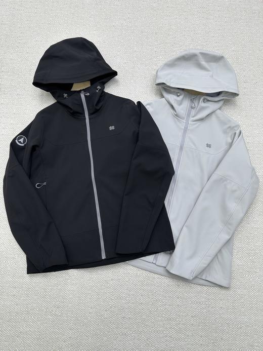 点此购买 可隆春秋季女士户外防风防泼水软壳外套 zc 341603 商品图12