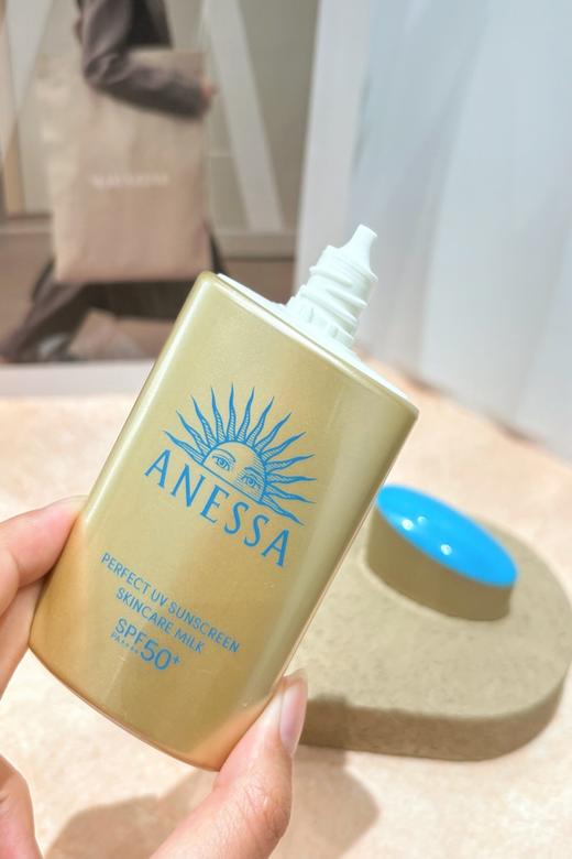 【香港仓】ANESSA/安热沙小金瓶通勤防晒霜60ml（有效期至：2027年及之后） 商品图1