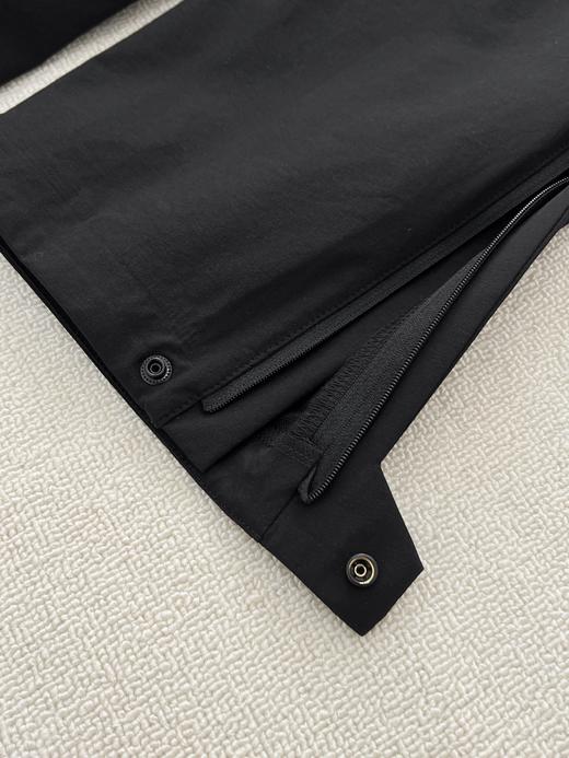 点此购买 始祖鸟Gamma Pant春秋季女士黑色软壳长裤 37 341697 商品图6