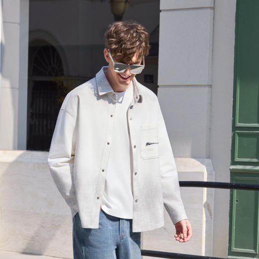 半身缘男装 春季舒适百搭渐变水洗牛仔绣标衬衫261212P01010229 商品图1