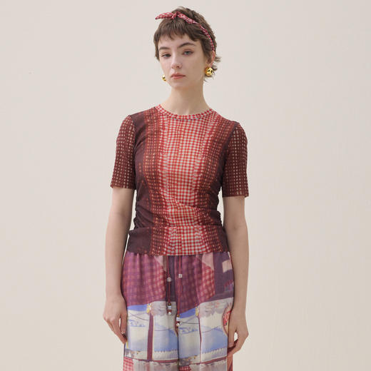 谜底复古红格打底衫T恤短袖2026年夏新品收褶弹力显瘦女262MT0601 商品图0