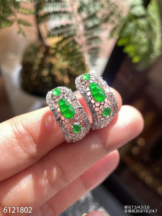 6121802，福豆耳坠。具体价格微信咨询 商品图3