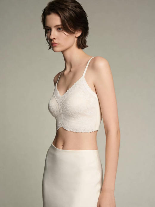 官网299！U家法式性感深V蕾丝美背短吊带内衣一体式带胸垫Bra文胸女士背心内搭 商品图2