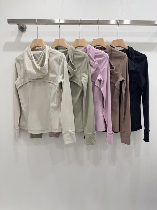 39-4  LU连帽女士外套 商品图3