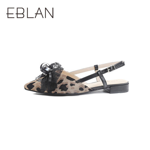 伊伴2026夏季显瘦尖头重工少女装饰低跟穆勒拖B26211512 商品图1