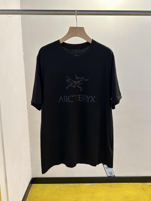 点此购买 始祖鸟Arc'word Logo春夏季男女款黑金字母印花圆领短袖T恤 ye 341645 商品图3