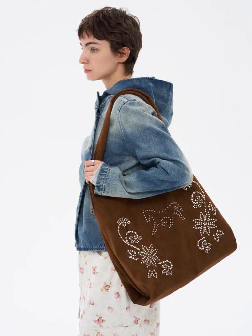 local tag/lt26ssk04/快乐小马 钉珠及印花挎包 商品图0