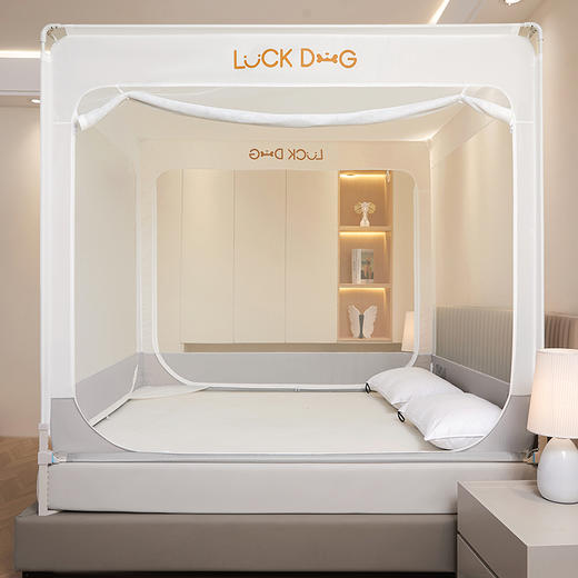 【品牌直发】加倍生活 A类外穿杆三开U型门一体防尘顶加密纱回底床笠款防摔蚊帐 4色可选 家用卧室防摔蚊帐 5色可选 婴儿防止掉落床免安装儿童围栏坐床式方顶蚊帐 商品图1