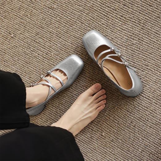 阿么手工女鞋2026新款高跟单鞋交叉带方头法式银色玛丽珍鞋子5CM 商品图4