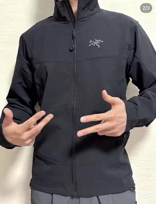 点此购买 始祖鸟JACKET LT春秋季男士软壳立领冲锋衣夹克 ye 341680 商品图6