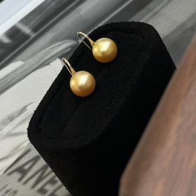 金珠高跟鞋耳环——经典款 永不过时的珠宝选择