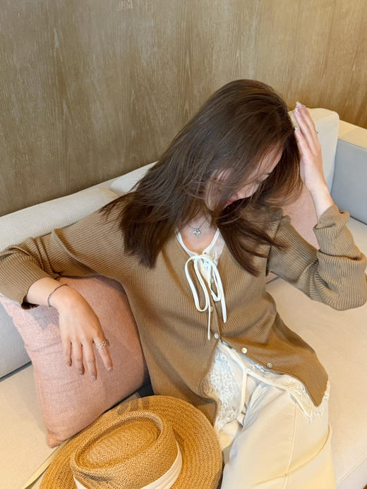 2603205    “满分精致”蕾丝 叠穿 开衫 商品图9