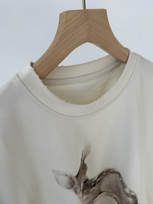 【秒杀价已调 直接拍】MC 小鹿手绘 印花 磨边长袖 T恤 商品图11